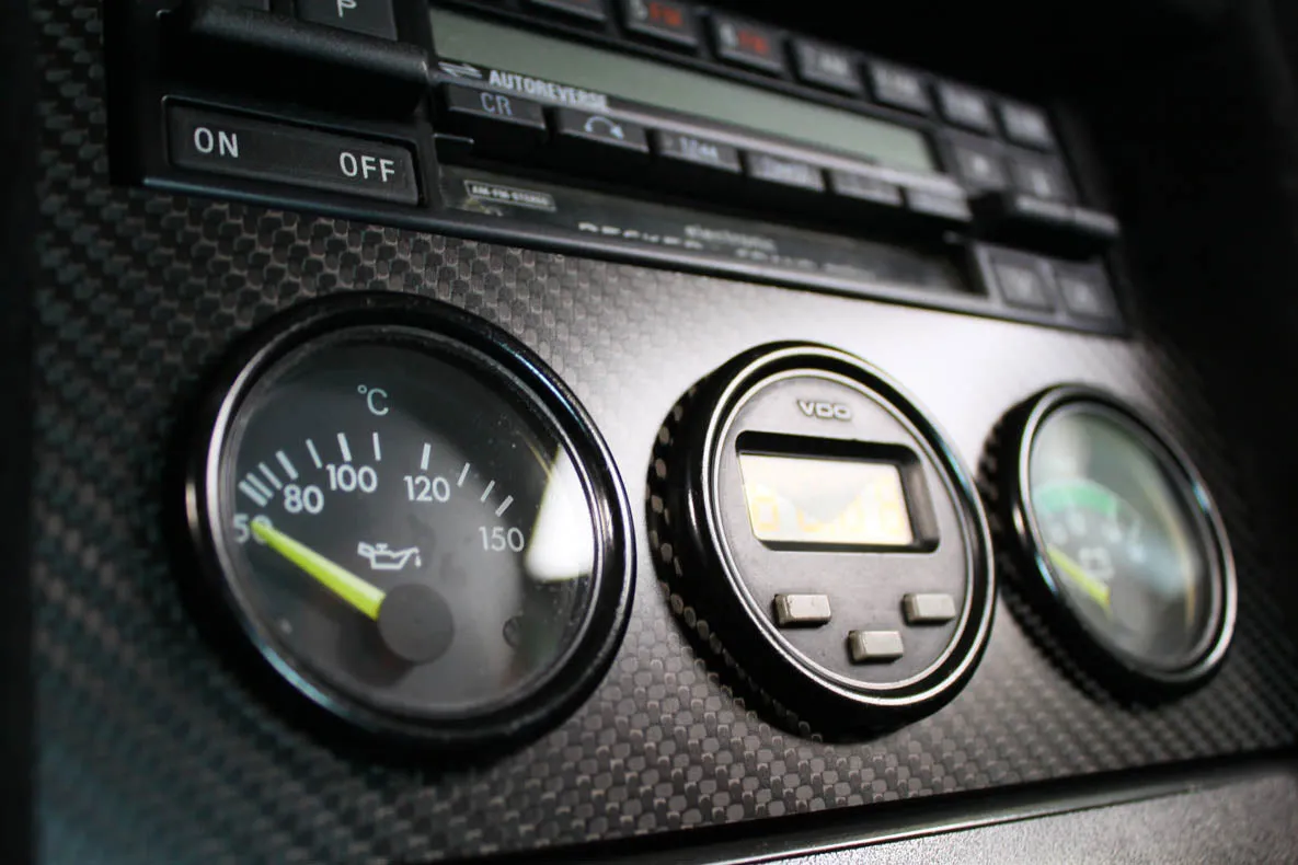 190E (W201) - Control kit - Carbon fiber trim - 4 PIECES