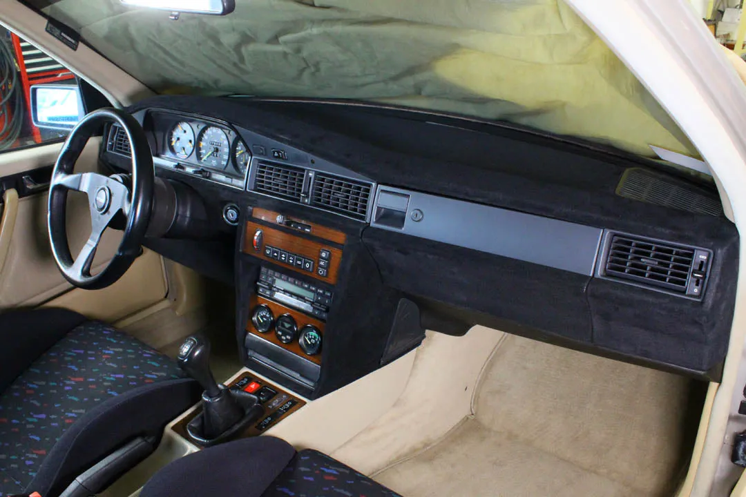 190E (W201) - Control kit - Carbon fiber trim - 4 PIECES