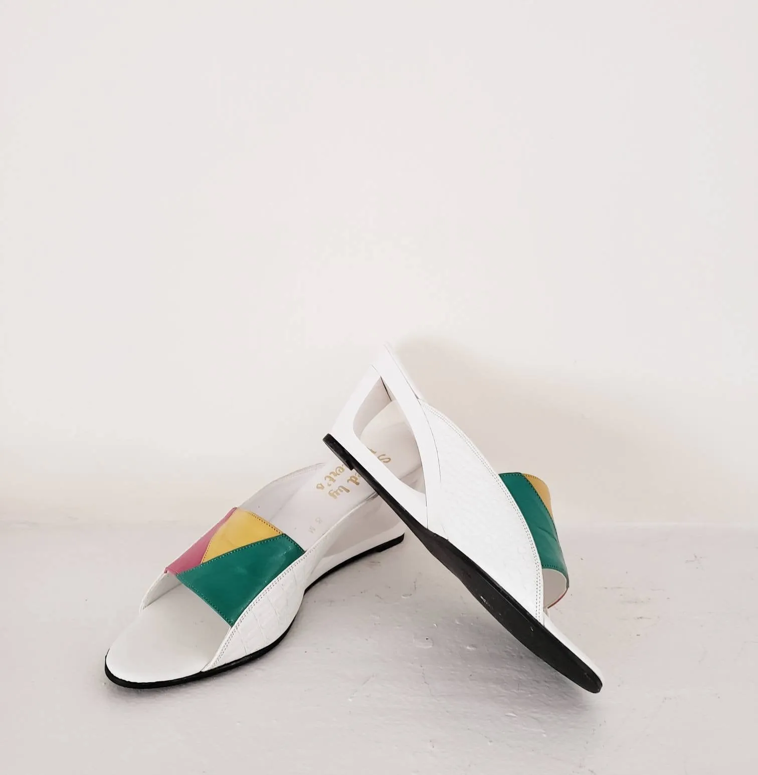1980s Summer Wedge Sandals Colorful Leather Mules / 80s Cut Out Wedge Heel Slides Slip On Summer Shoes Patchwork Leather / 8