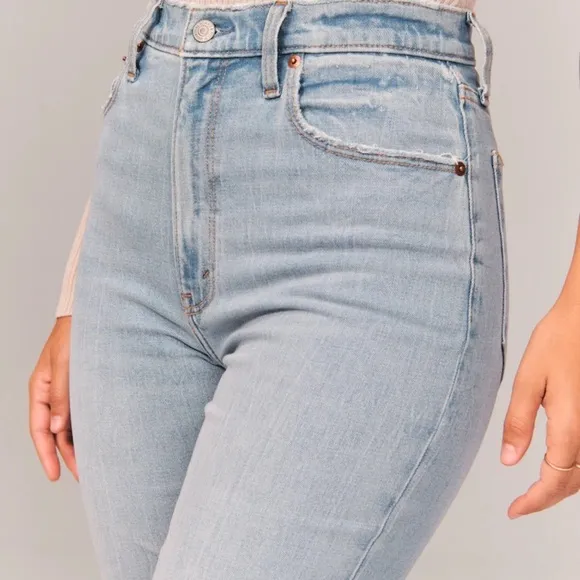 ABERCROMBIE AND FITCH CURVE LOVE ANKLE STRAIGHT ULTRA HIGH RISE JEAN