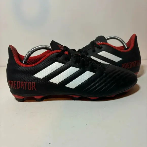 Adidas Predator Edge.4 FxG Men's Size 7 Soccer Cleats GV9876 Women’s 8 Black