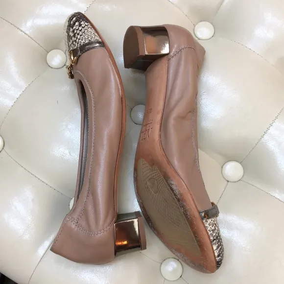 AGL Shoes, size 38 1/2 (7.5 to 8) genuine leather. Pristine