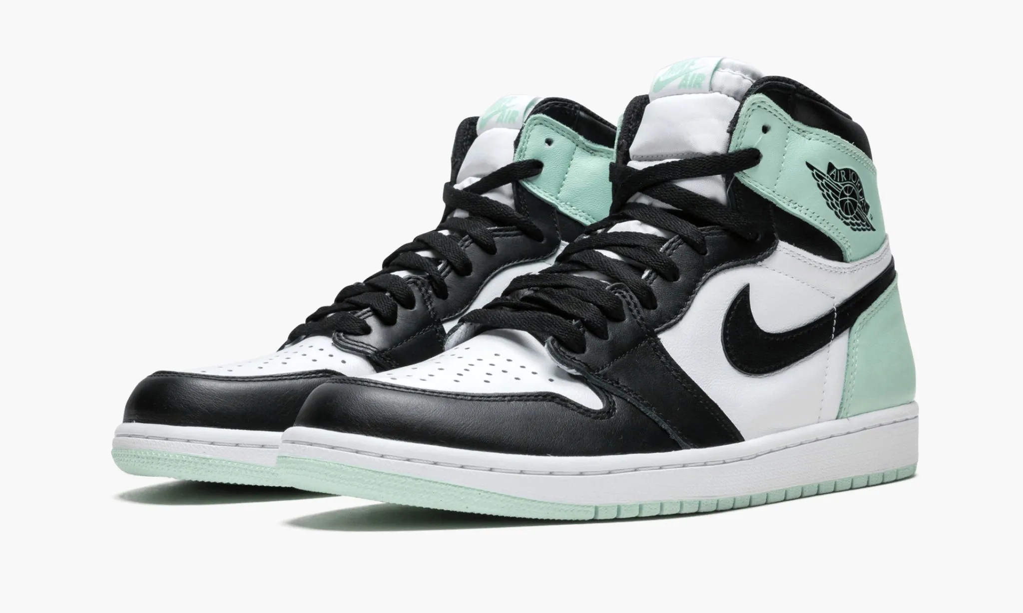 Air Jordan 1 Retro High OG NRG “Igloo”