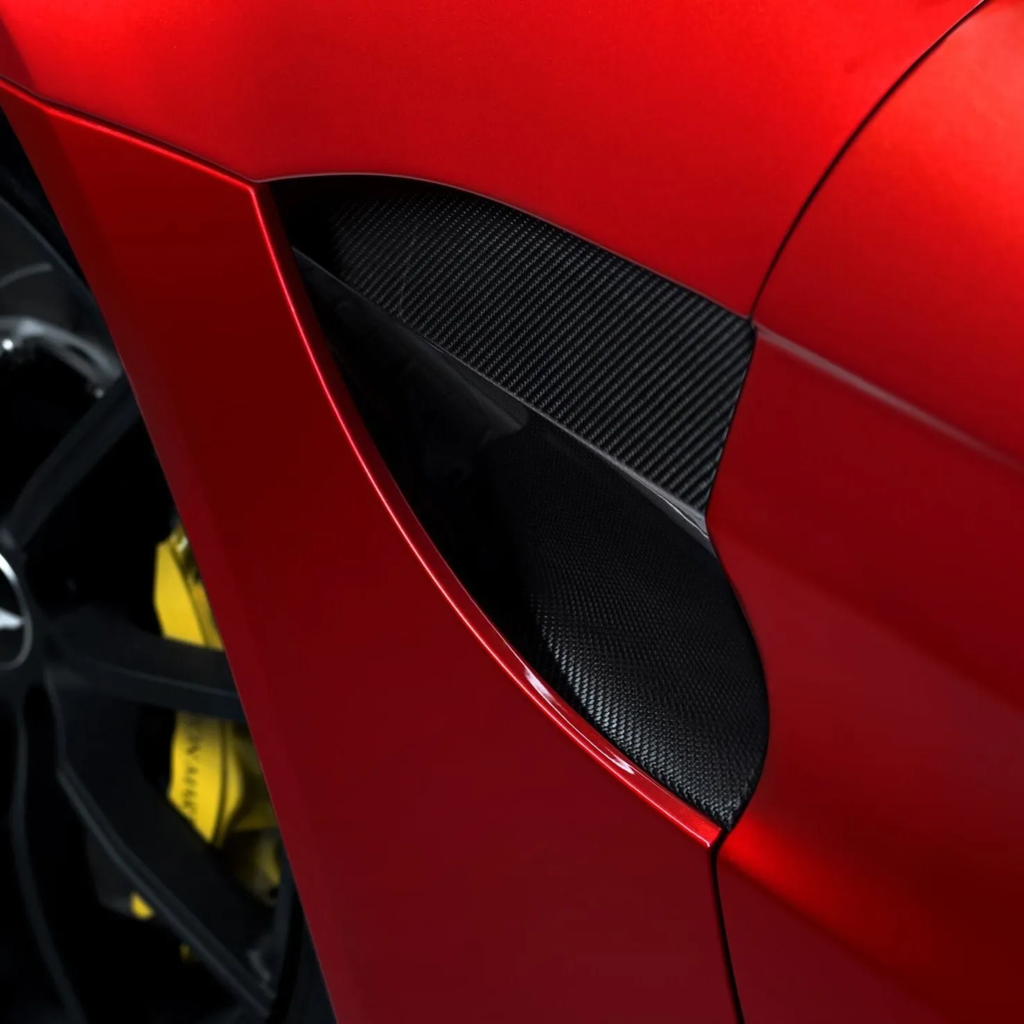 Aston Martin New Vantage Carbon Fiber Side Gills