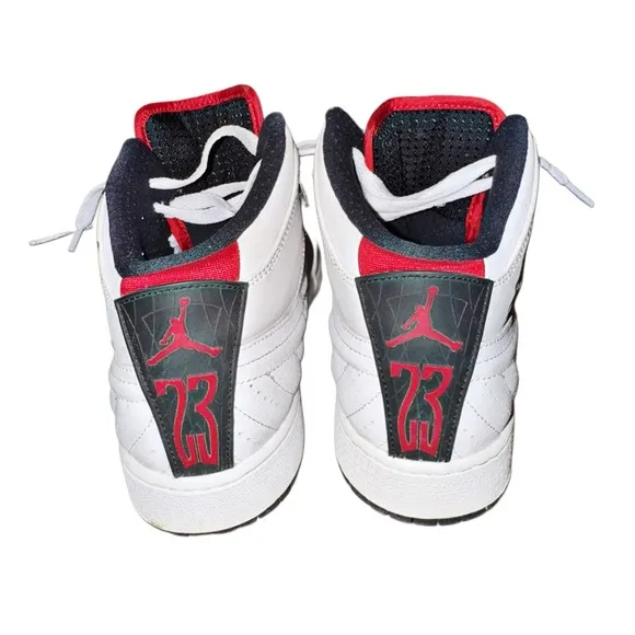 Boys (7Y) Nike Air Jordan 1 Retro 99 Sneakers White &amp; Black