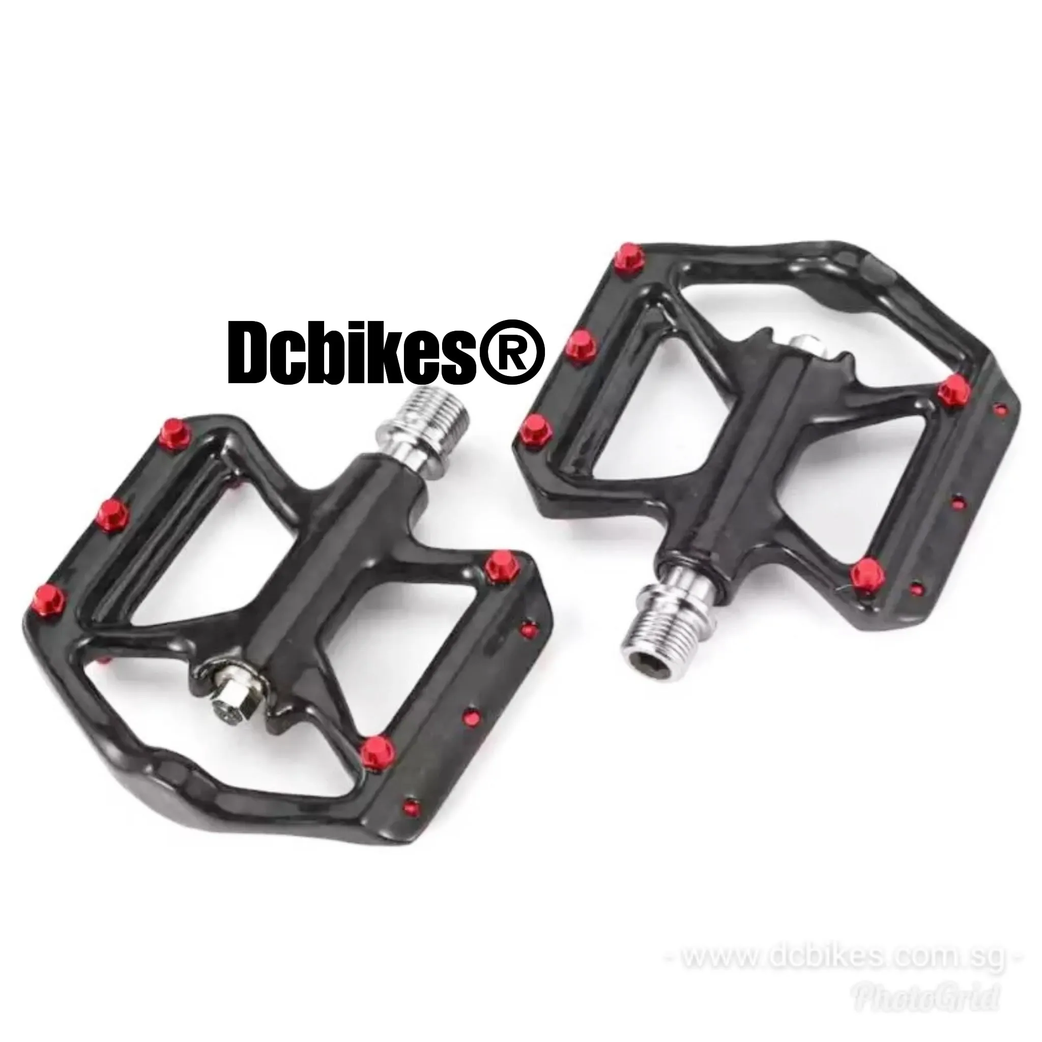 Carbon Fiber   Titanium Axle Ultralight Seal Bearings MTB Road Pedals 177g