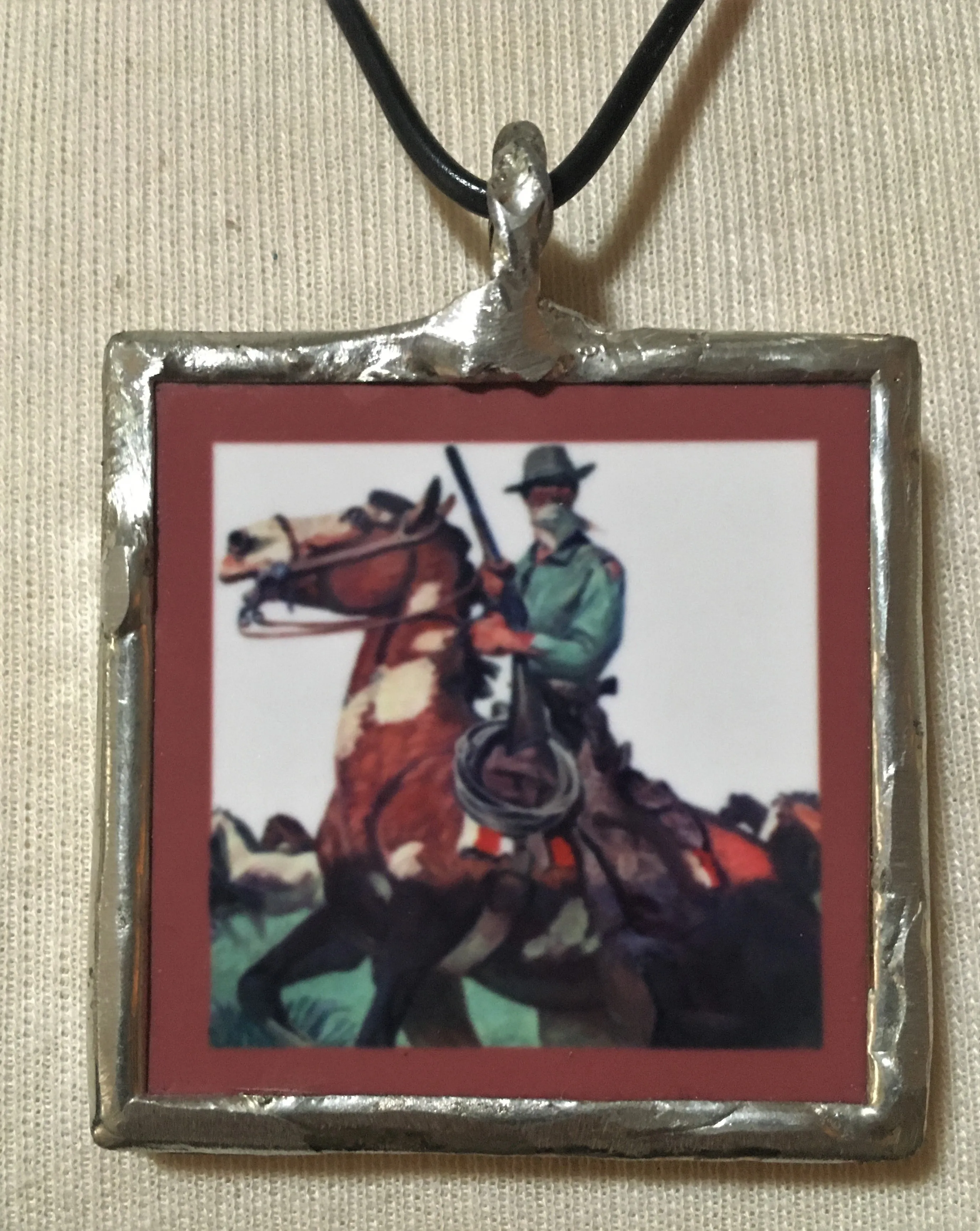 Ceramic Tile Necklace: On The Run