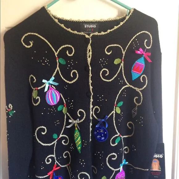 Design originals studio joy festive Christmas sweater L ornaments