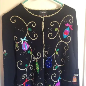 Design originals studio joy festive Christmas sweater L ornaments