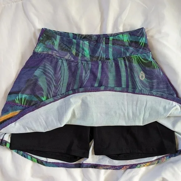 Dona Jo Geometric Print Multi-Color Ruffle Athleisure Casual Skirt Skort Size 1