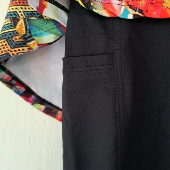 Donajo Abstract Colorful Print 14.5&quot; Skort Skirt SZ 2