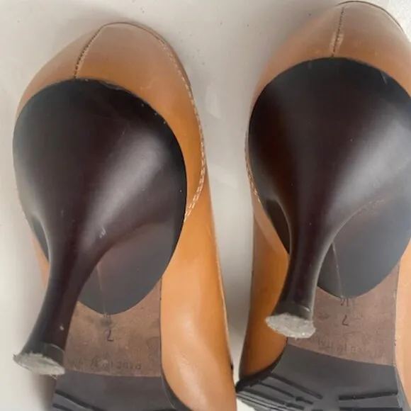 DONALD J. PLINER Italian Leather &quot;Rapid&quot; Tan/Camel Pump Heel Shoes 7
