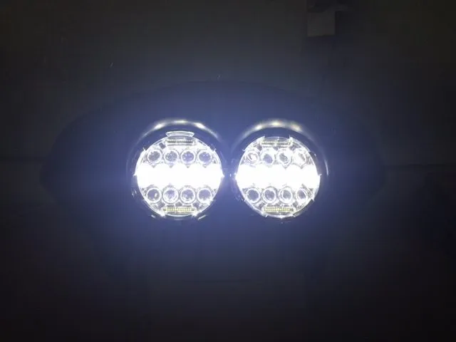 DUAL 7" DAYMAKER 2014 - 2018   75 WATT LED Replacement ROAD GLIDE Chrome Light Bulb Headlight Harley   Bezel