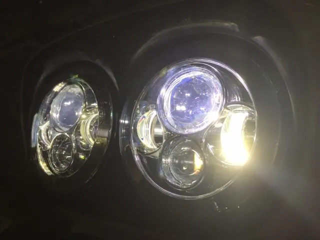 DUAL 7" DAYMAKER HID LED Replacement ROAD GLIDE Chrome Light Bulb Headlight Motorcycle Harley Bezel