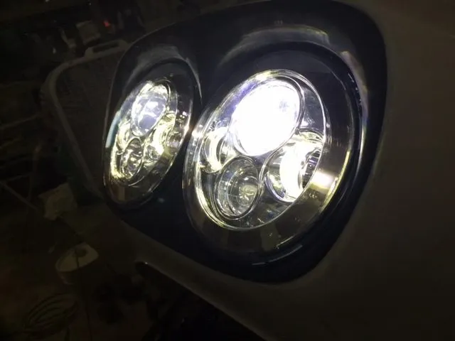 DUAL 7" DAYMAKER HID LED Replacement ROAD GLIDE Chrome Light Bulb Headlight Motorcycle Harley Bezel
