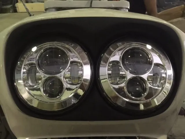 DUAL 7" DAYMAKER HID LED Replacement ROAD GLIDE Chrome Light Bulb Headlight Motorcycle Harley Bezel
