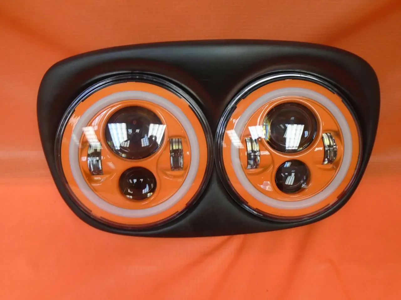 DUAL 7" ORANGE DAYMAKER ORANGE HALO LED ROAD GLIDE Black Light Bulb Headlight Motorcycle Harley   Bezel