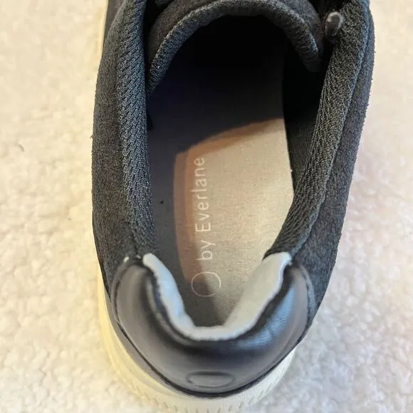 EVERLANE O by Everlane The Trainer Black Suede Unisex Sneaker Size W7 M5 NWOB
