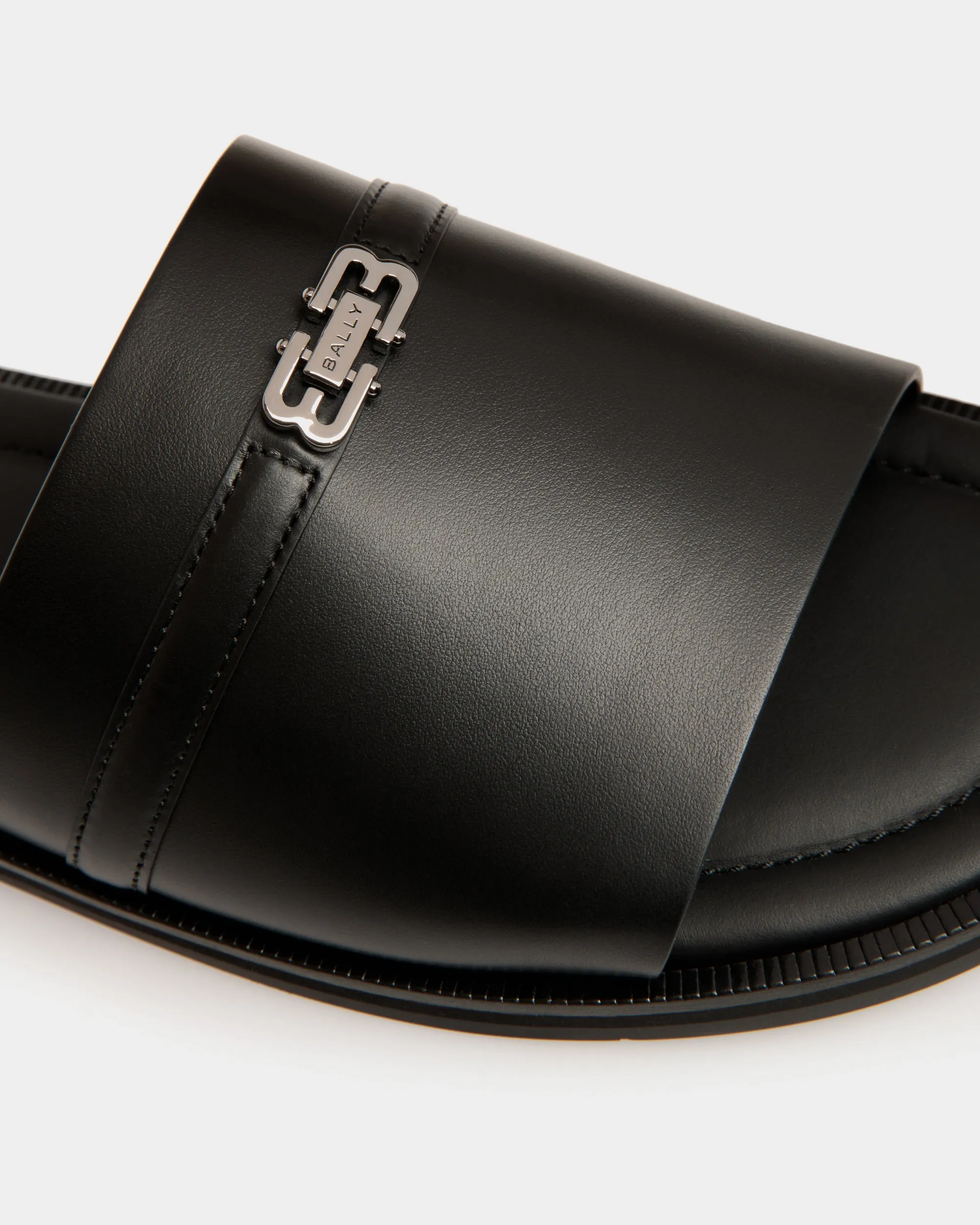 Gelsyen - Sandal