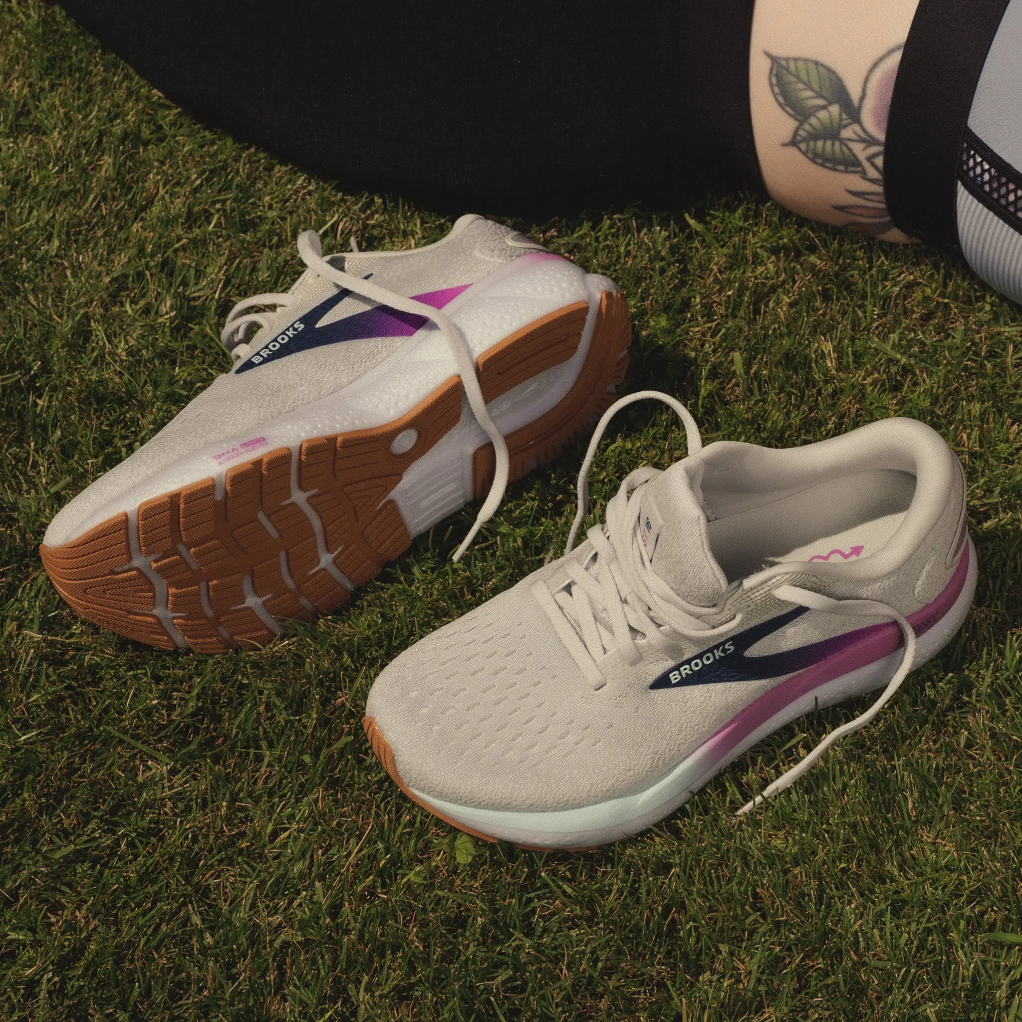 GHOST 16 WOMEN'S - GREY - MESH