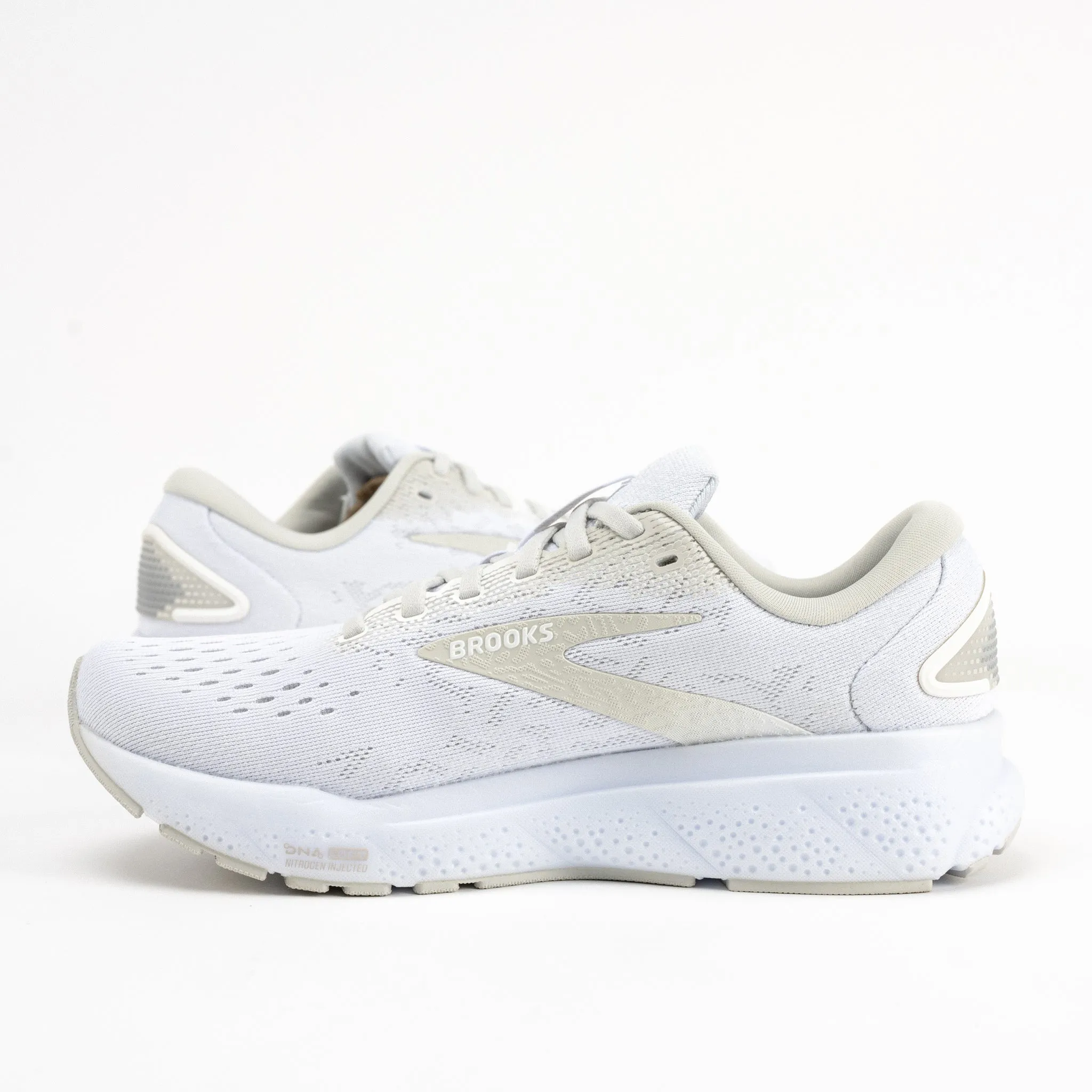 GHOST 16 WOMEN'S - WHITE - MESH