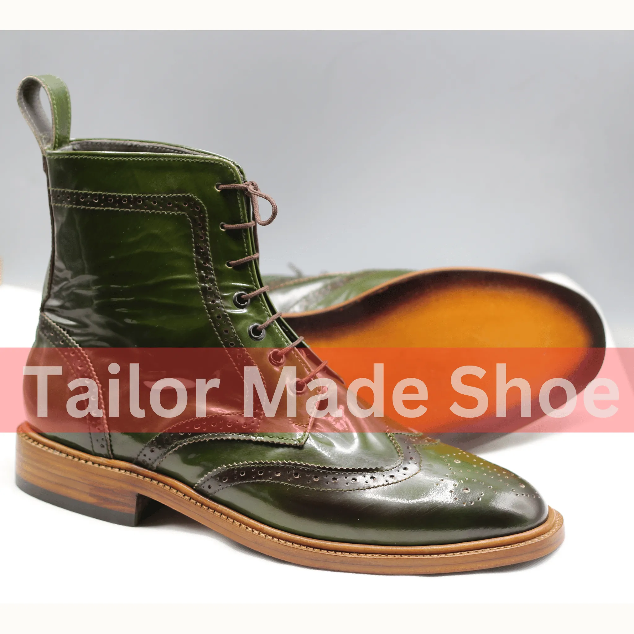 High-Quality Wingtip Brogue Boots in Glossy Green Leather Handmade Green Leather Brogue Boots – Classic Wingtip Design