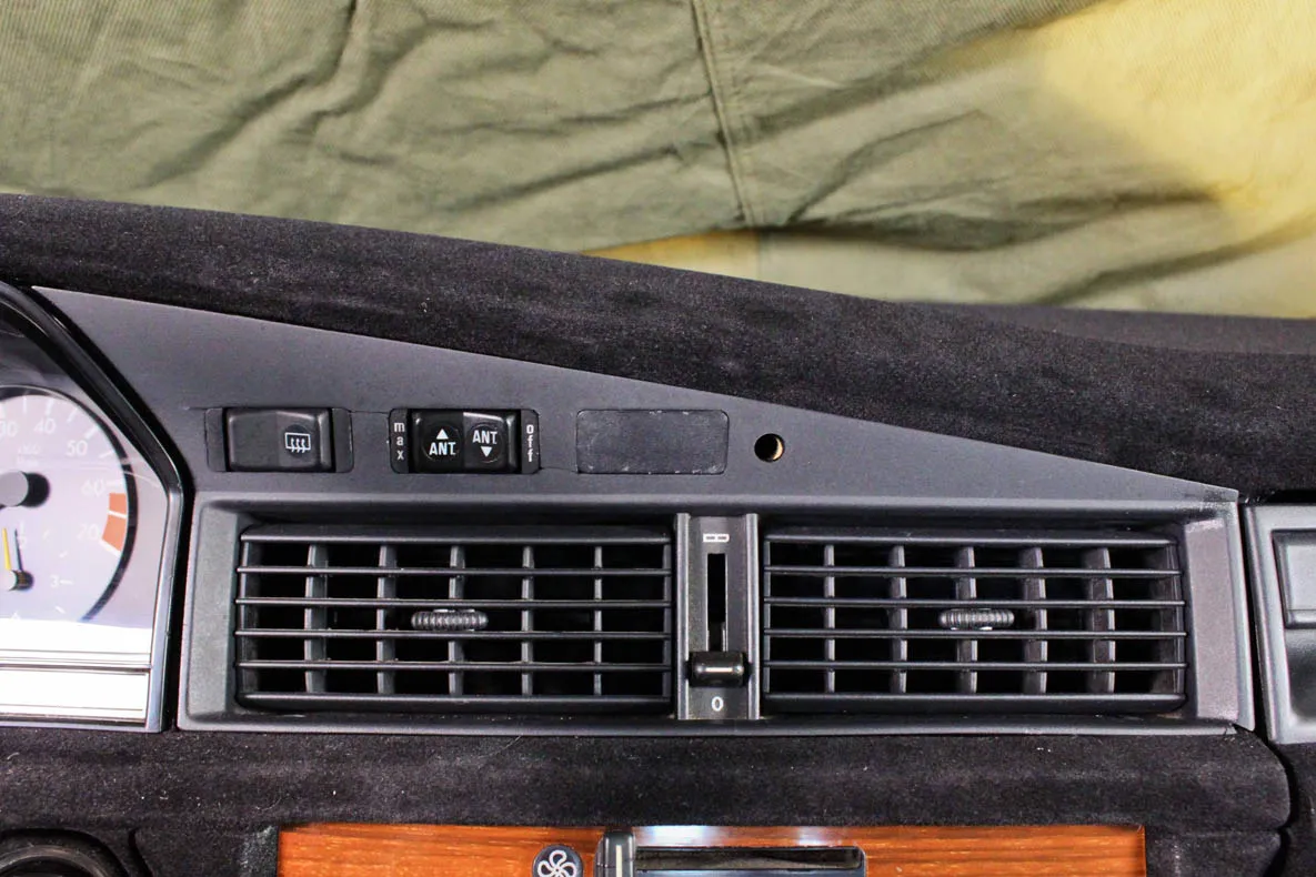 Large vent - Carbon fiber trim