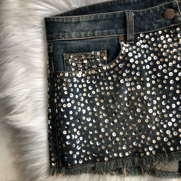Like-New La Rok Mid 2000s Sequin Cutoff Shorts, Size 12
