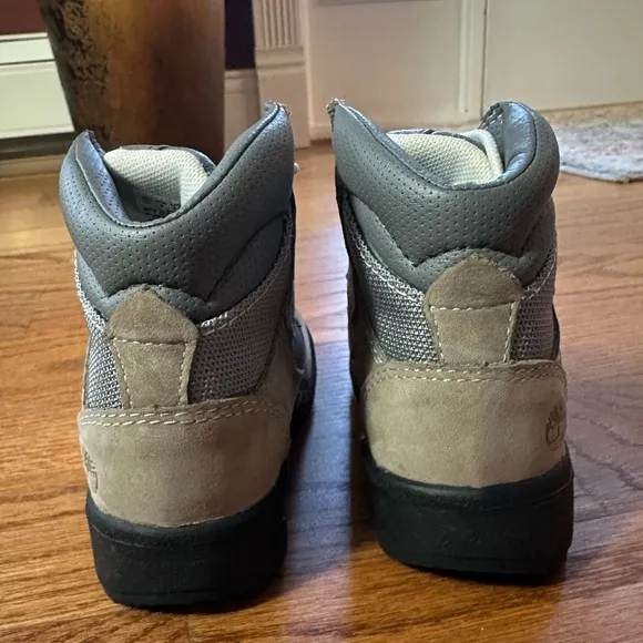 Little Boys Toddler Timberland 6 Inch Field Toddlers Boots Grey/Black Sz 9 NWOT