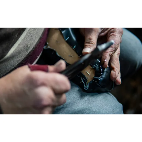 Luxury Handmade Leather Monk Straps – Burgundy Alligator-Style Design for Formal Occasions