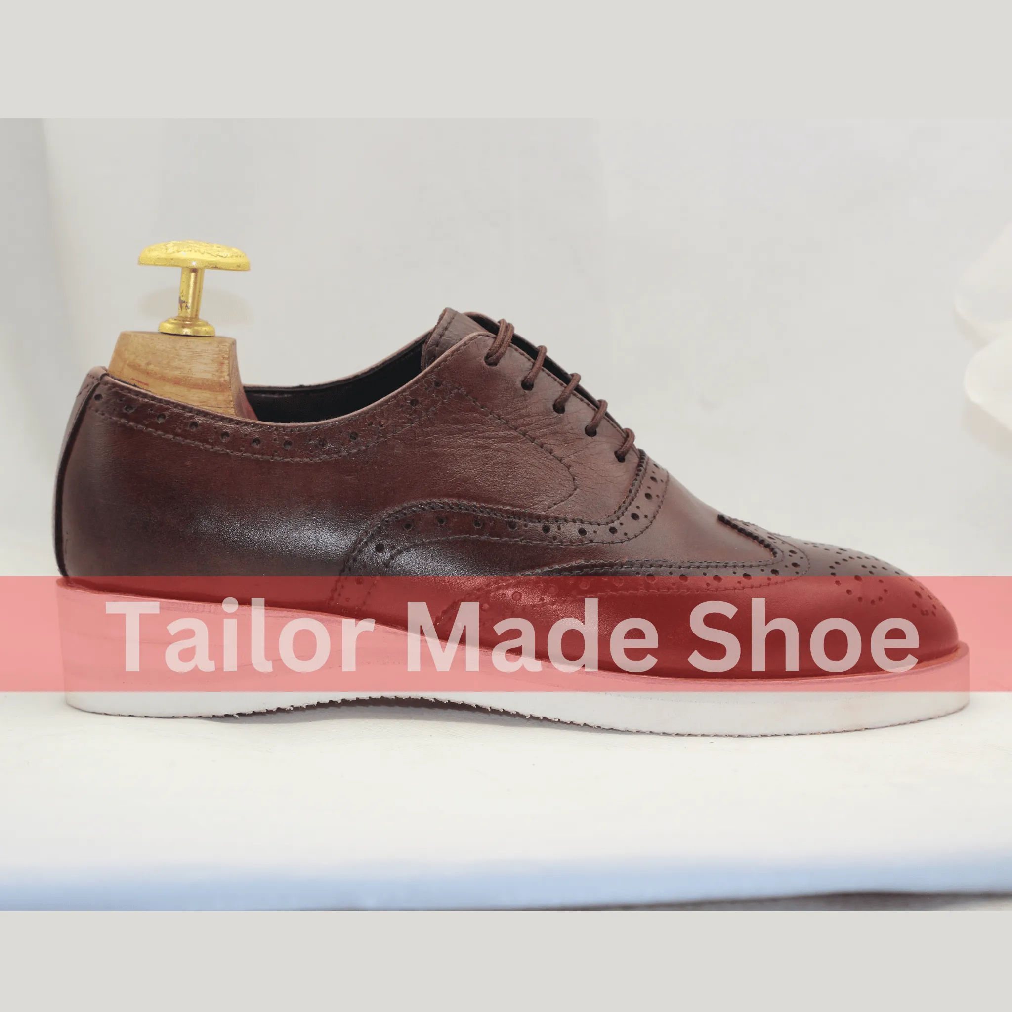 Men's Classic Brown Leather Brogue Shoes with White Sole Versatile Brown Brogue Shoes – Perfect for Formal or Casual Wear
