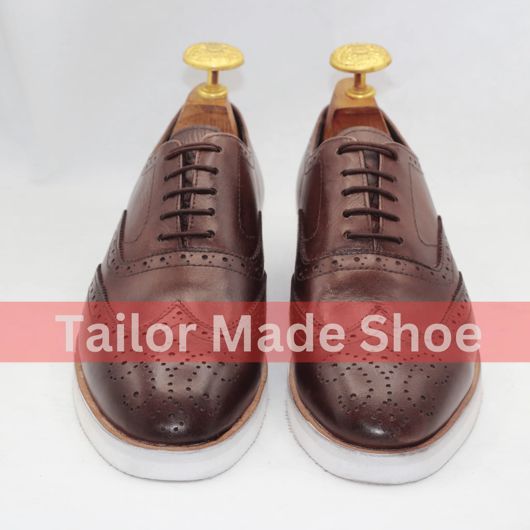 Men's Classic Brown Leather Brogue Shoes with White Sole Versatile Brown Brogue Shoes – Perfect for Formal or Casual Wear
