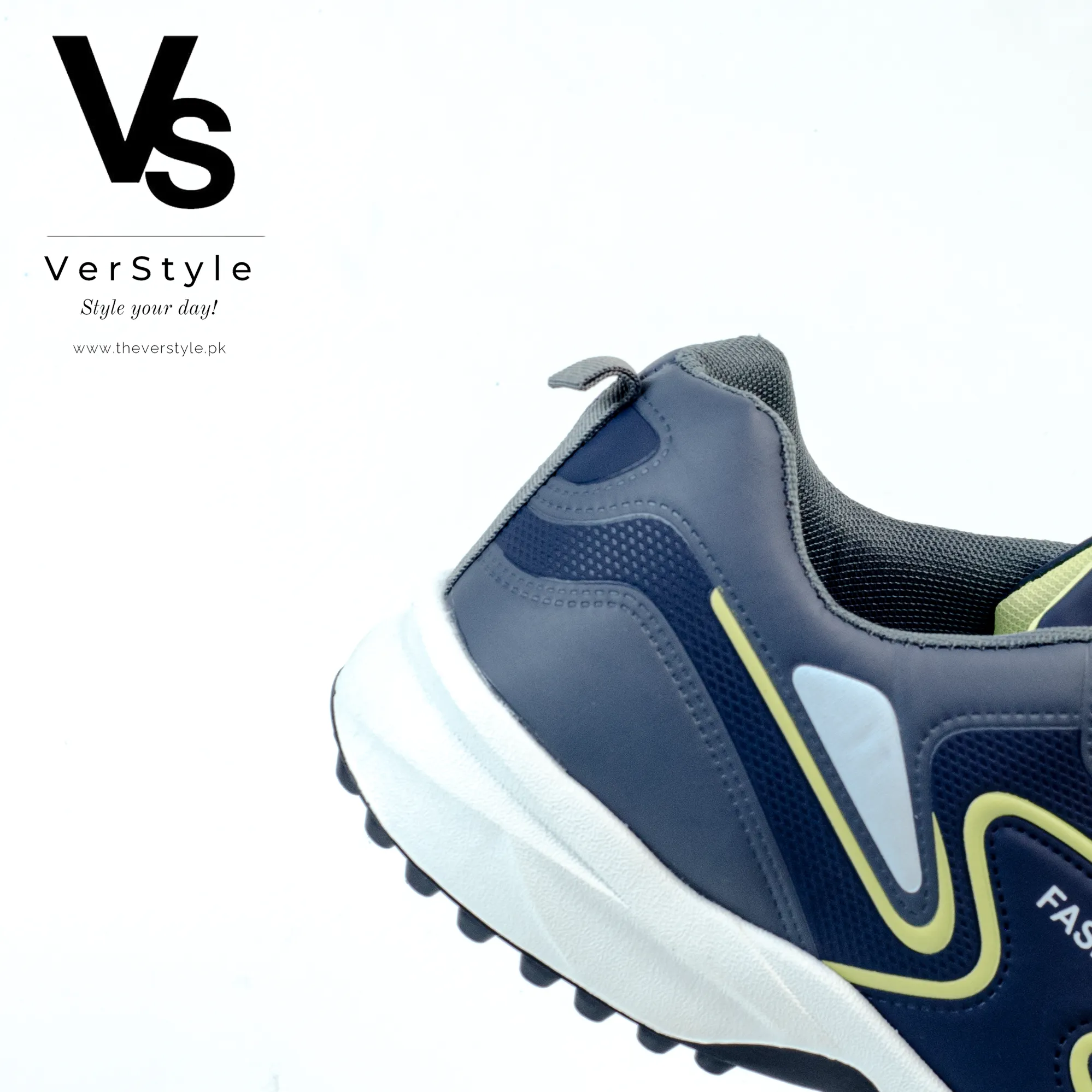 Men’s Gripper Shoes
