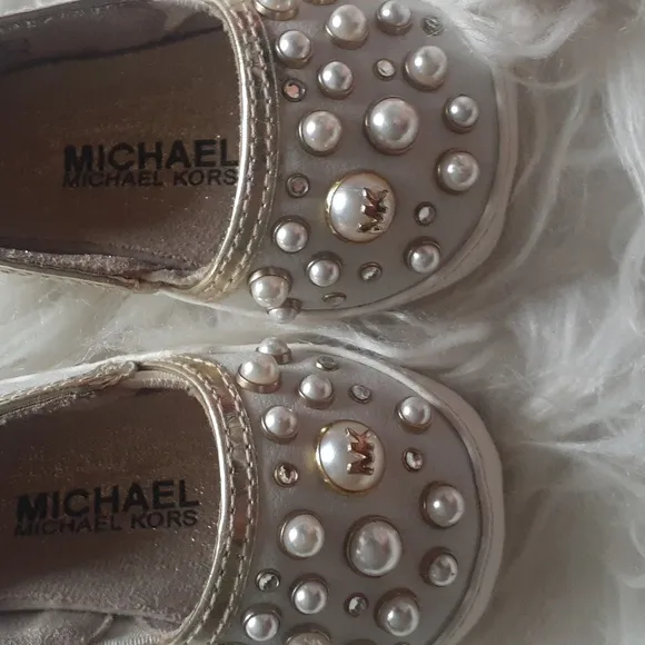 MICHAEL Michael Kors White Baby Flame Embellished Slip-On Shoes Baby Girl Size 1