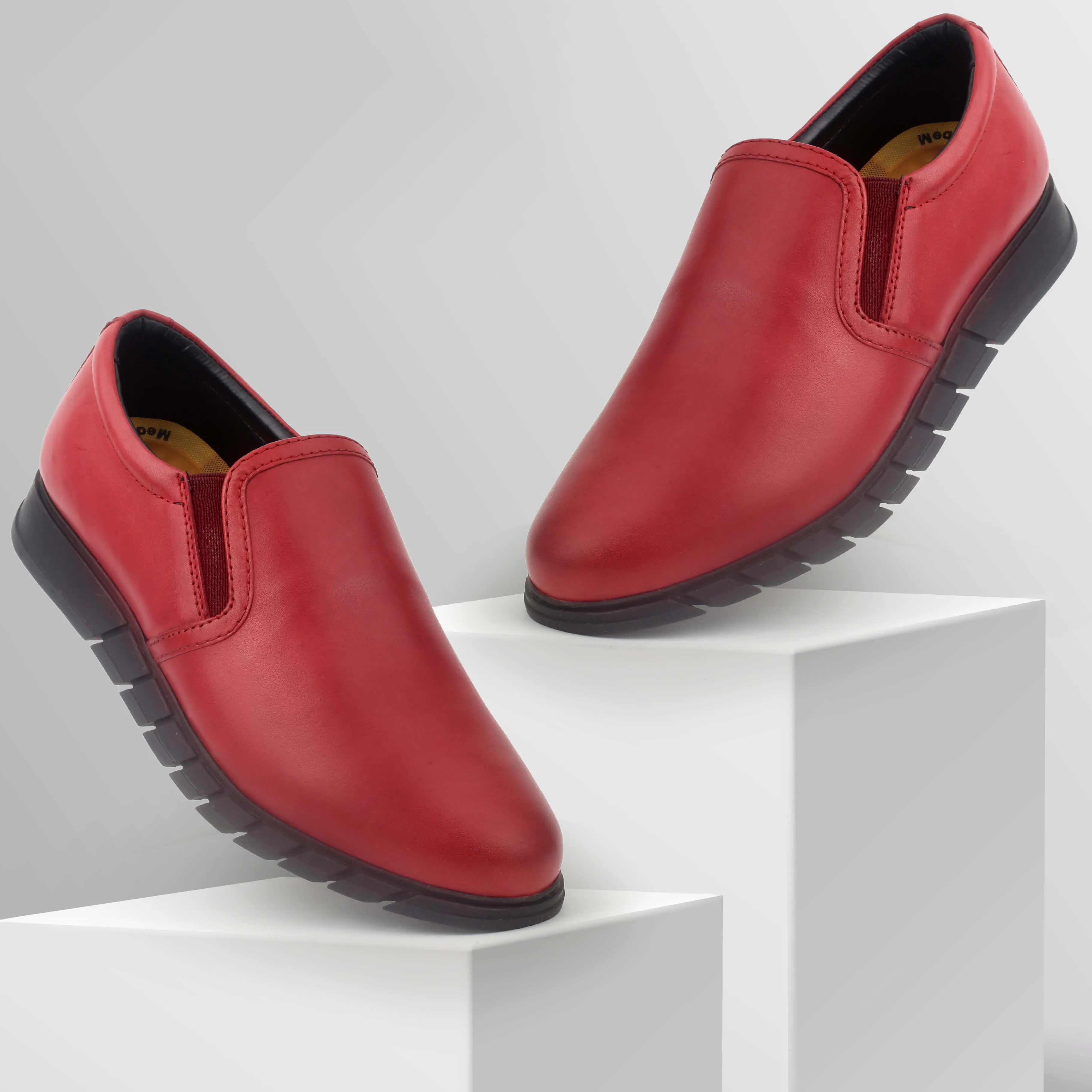 Mova Women's Comfort Fit Leather SlipOns LD65 - Red