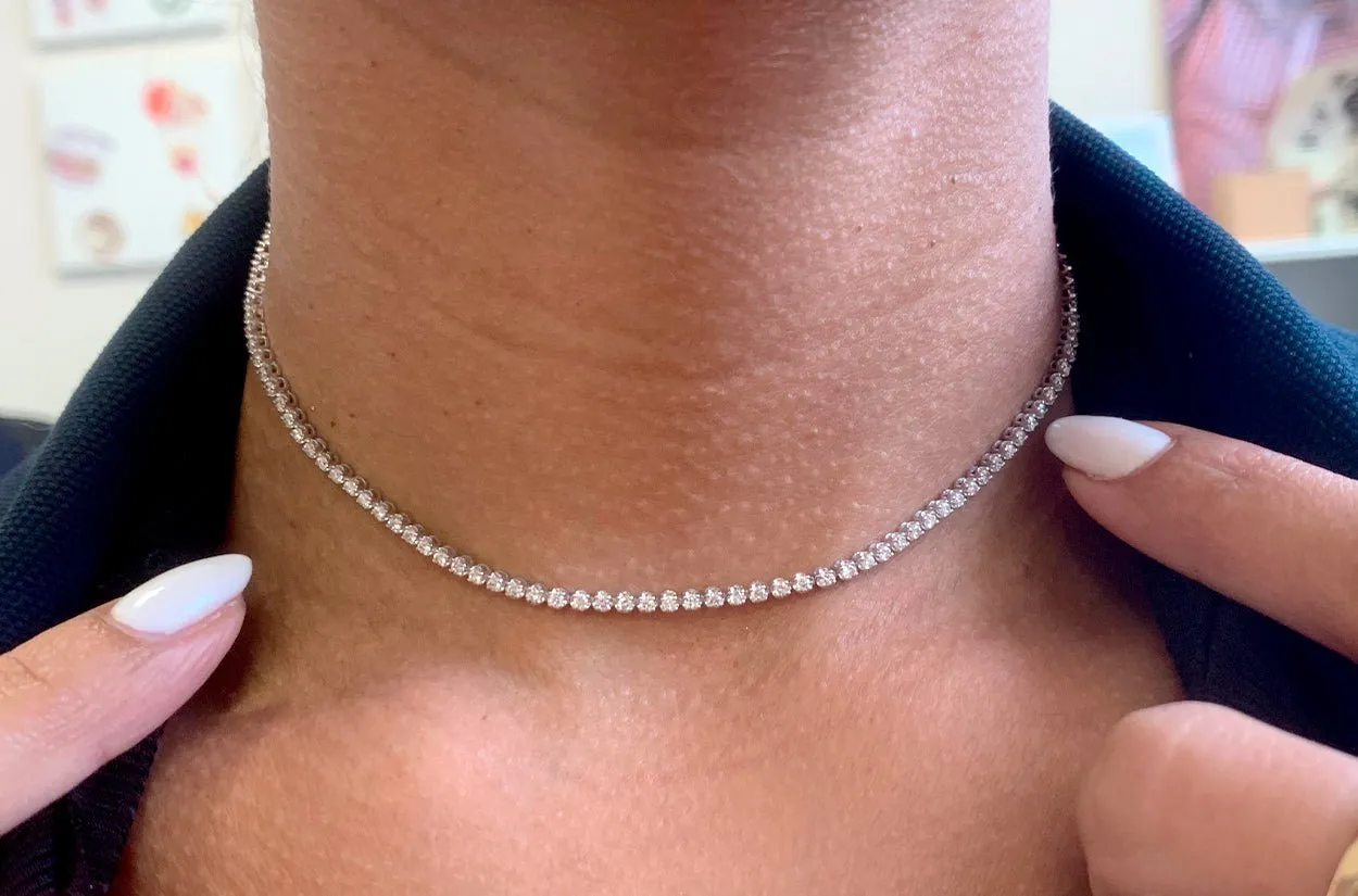 Necklace 14kt Gold Round Diamonds Tennis 1.84 cts Adjustable