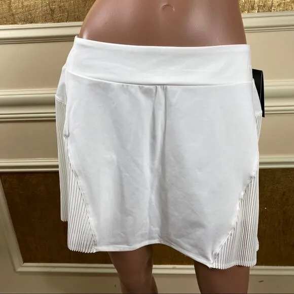 Nike Dri Fit white golf/tennis pleated skirt L