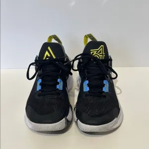 Nike Giannis Immortality 2 Black Basketball Sneakers Men’s 7.5 Shoes DM0825-001