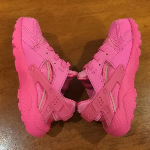 Nike  Huarache  Run  Laser  Fuchsia  Little  Kids  Girls toddler size 9   Shoes