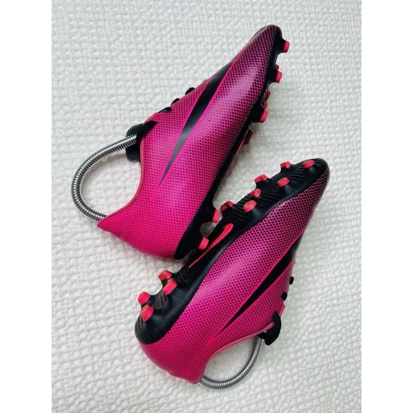 Nike Jr Bravata II FG Soccer Cleat 844442-600 Pink Blast, Black, Kids Size 3.5Y