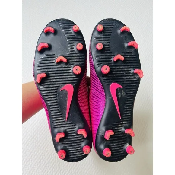 Nike Jr Bravata II FG Soccer Cleat 844442-600 Pink Blast, Black, Kids Size 3.5Y