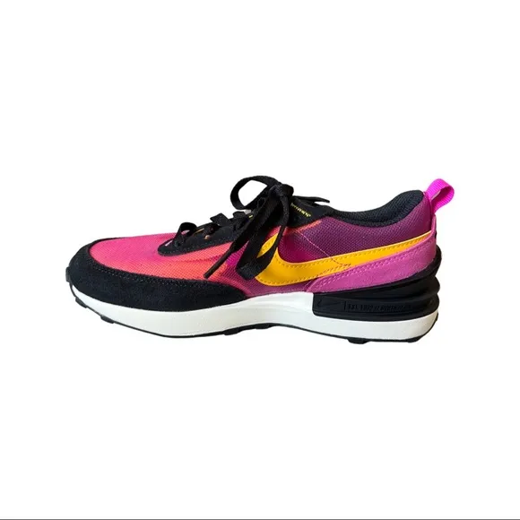 Nike Sneaker, Nike Waffle One, Colorful, NWOT