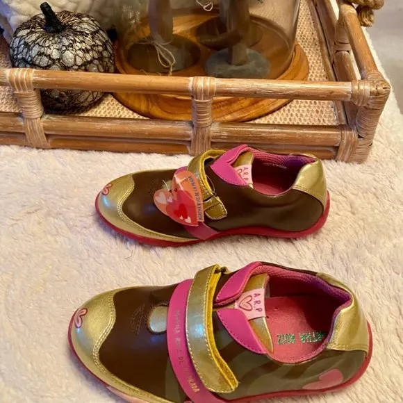 NWT Agatha Ruiz De La Prada Kids shoes EUR sz 32 US 1.5