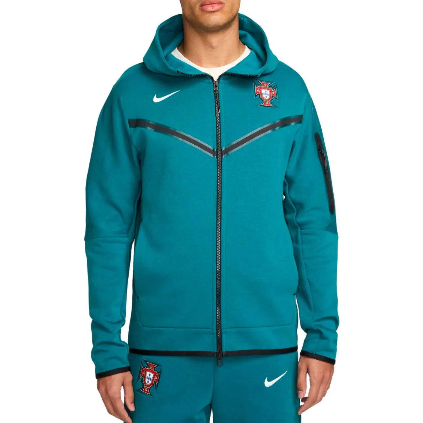 Portugal Tech fleece presentation soccer tracksuit 2024/25 - Nike