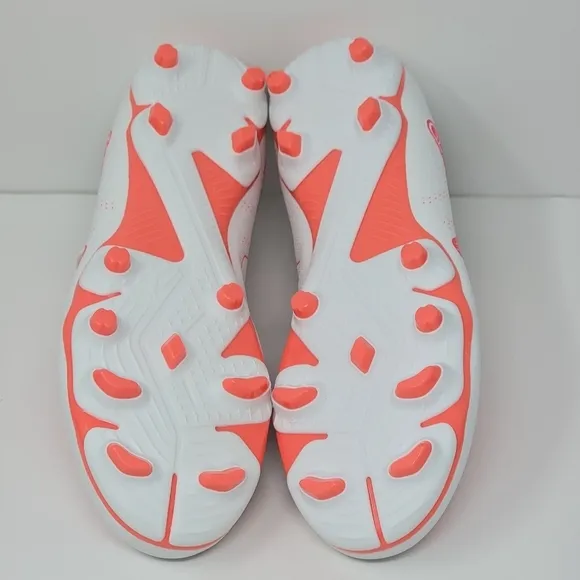 Puma Future Play FG/AG Youth Size 6.5 Soccer Cleats White/Pink 107388-01 New