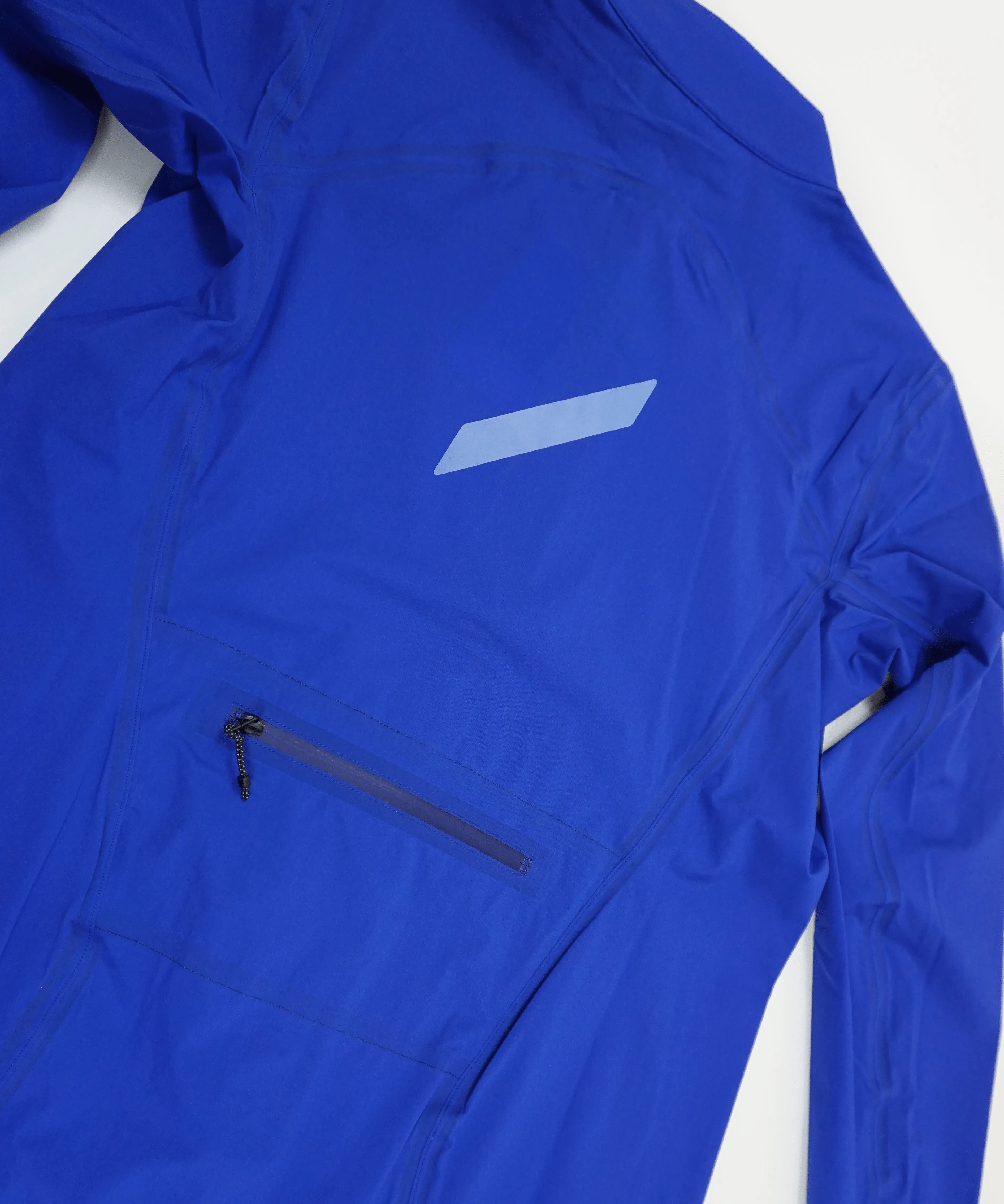 SOAR Running: Women's Ultra Jacket - Blue