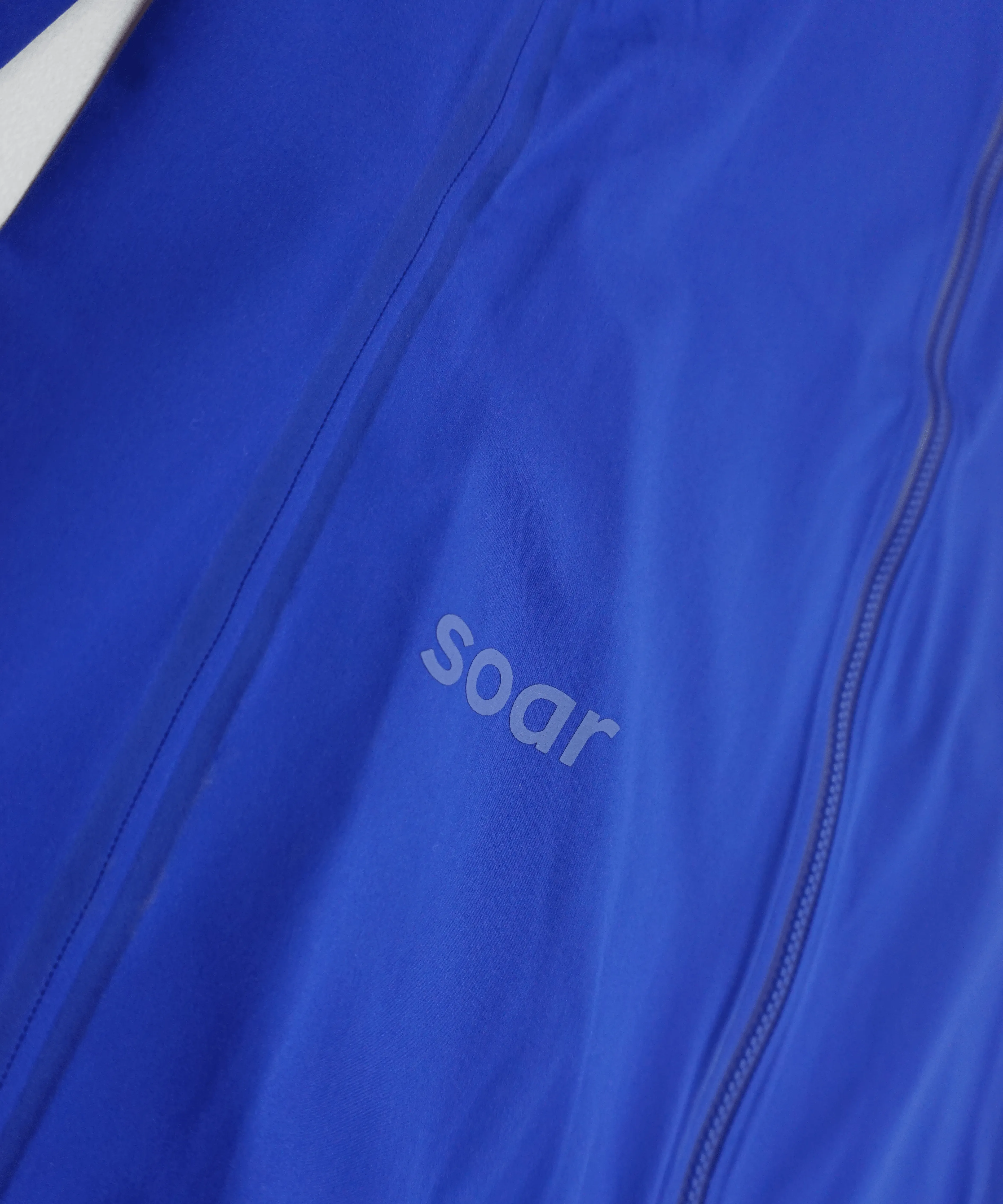 SOAR Running: Women's Ultra Jacket - Blue