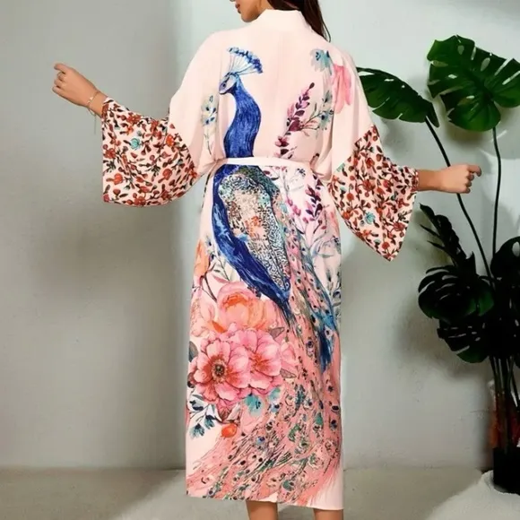 Spectacular Kimono with colorful Peacock design