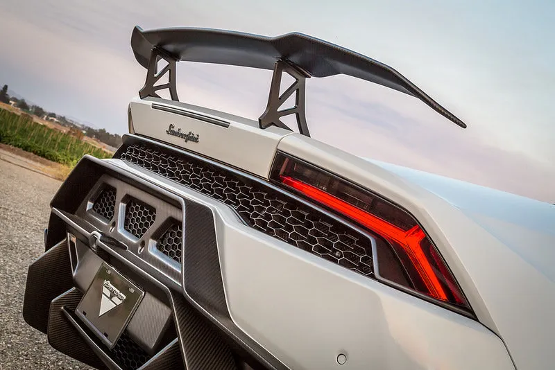 Vorsteiner Huracan Novara Edizione Carbon Rear Bumper   Diffuser