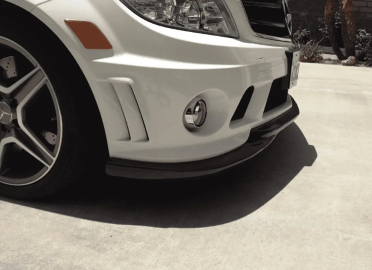 W204 Pre Facelift C63 AMG Godhand Style Carbon Fiber Front Lip